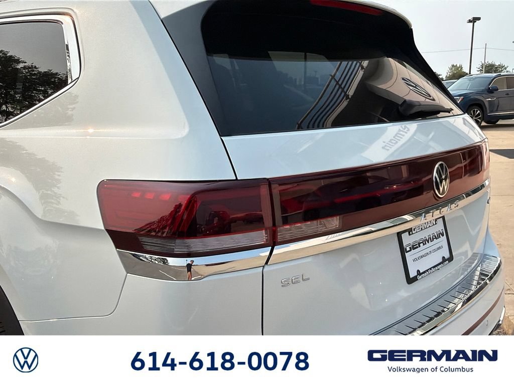 New 2026 Volkswagen Atlas SEL Premium R-Line AWD/4WD image 13