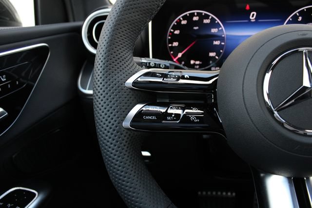 New 2026 Mercedes-Benz GLC 300 4MATIC image 11