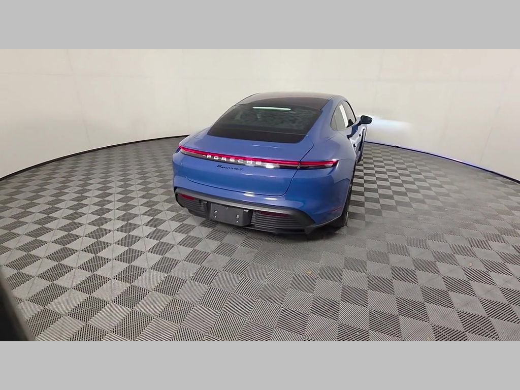 Used 2021 Porsche Taycan 4S image 41