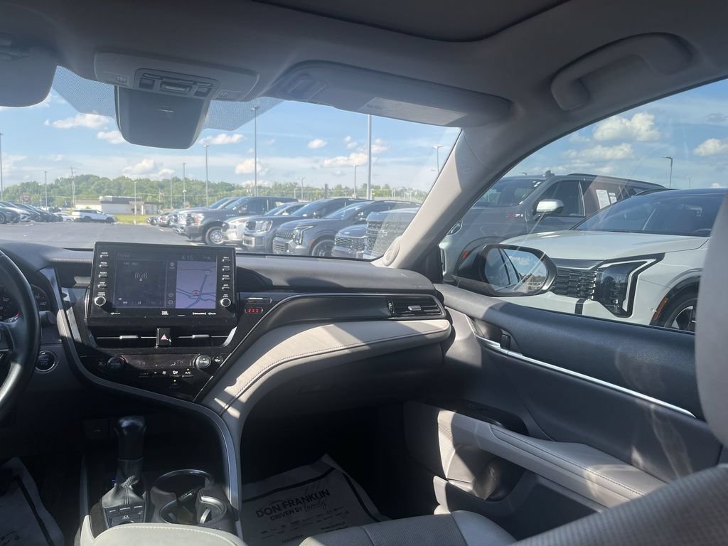 Used 2021 Toyota Camry XSE w/ Navigation Package FWD image 11