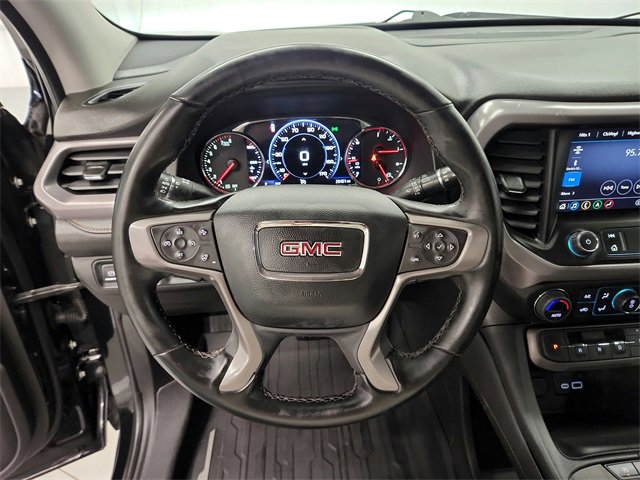 Used 2023 GMC Acadia AT4 image 17