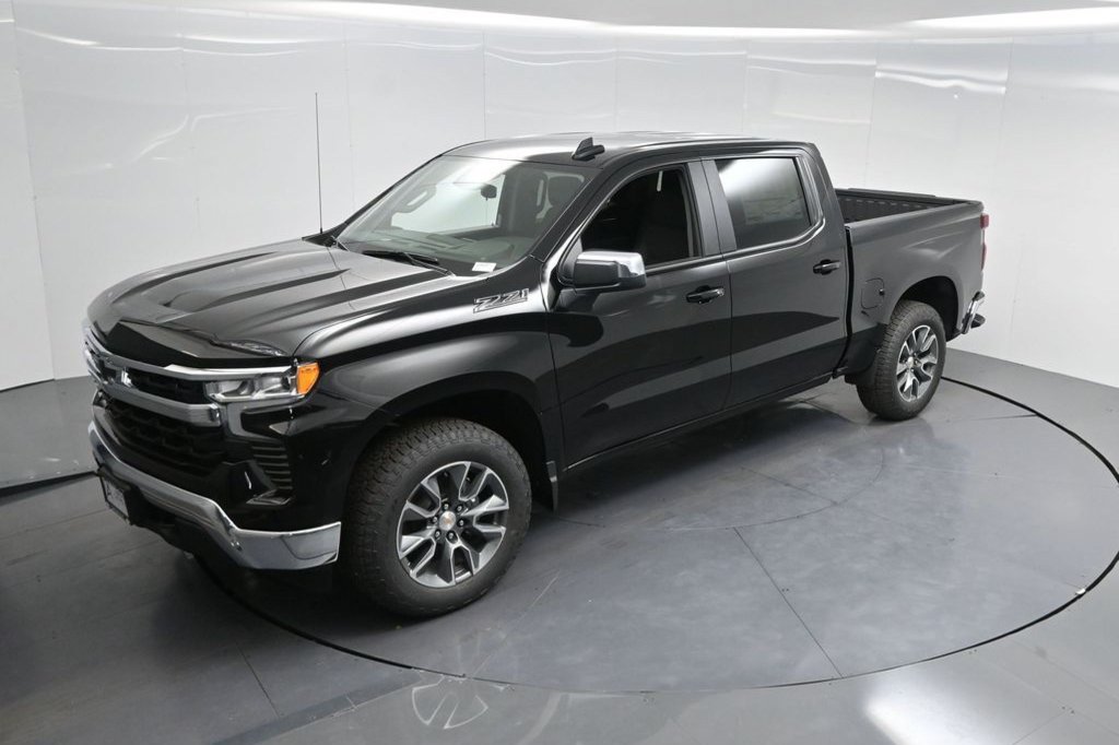 New 2026 Chevrolet Silverado 1500 LT w/ All Star Edition Plus AWD/4WD image 9