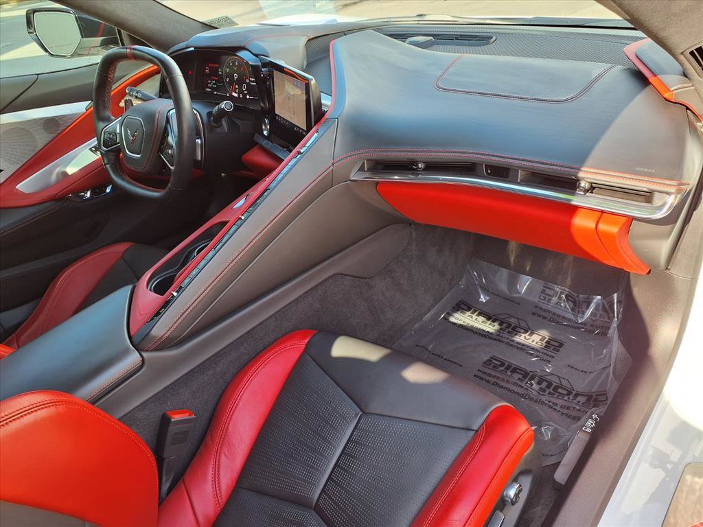 Used 2020 Chevrolet Corvette Stingray Premium Cpe w/ 3LT Preferred Equipment Group image 8