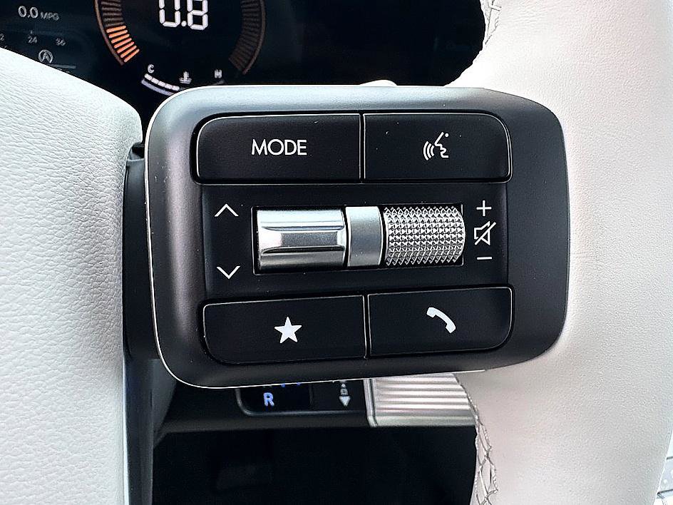 New 2026 Hyundai Santa Fe SEL image 14