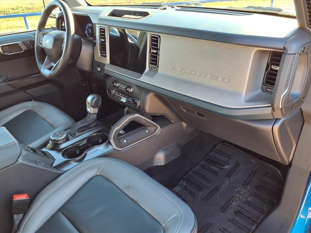 Used 2024 Ford Bronco Outer Banks image 27
