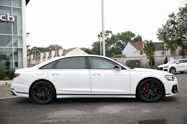 New 2025 Audi S8 image 3