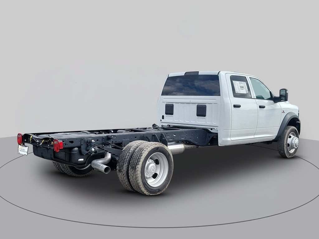 New 2025 RAM 5500 Tradesman AWD/4WD image 3