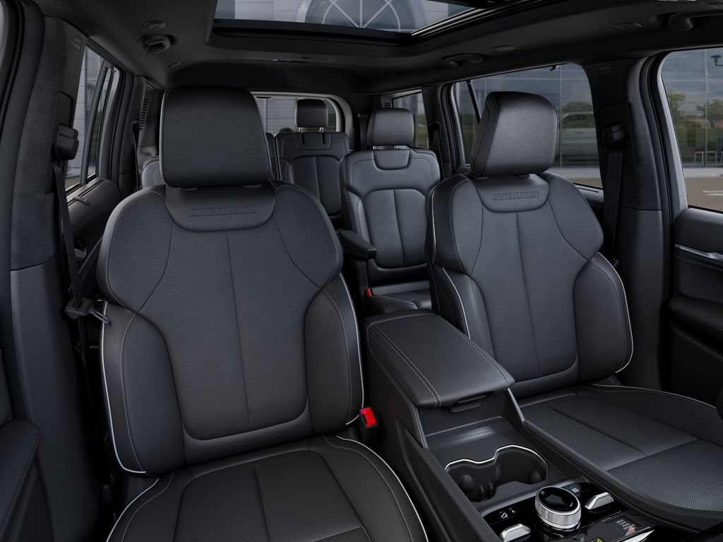 New 2025 Jeep Grand Cherokee L Overland w/ Advanced Protech Group III AWD/4WD image 17