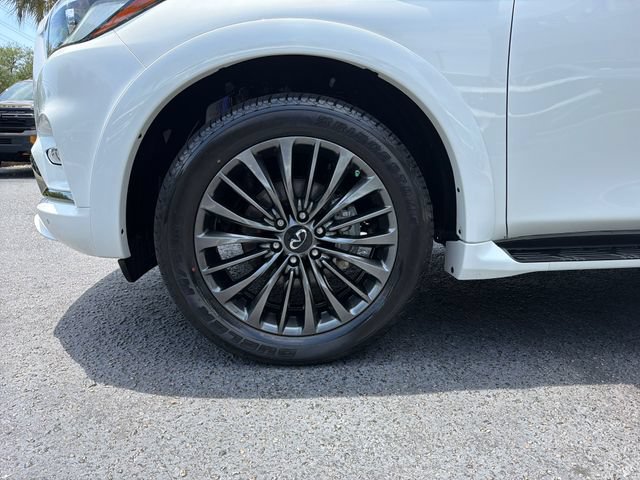 Used 2024 INFINITI QX80 Sensory AWD/4WD image 30
