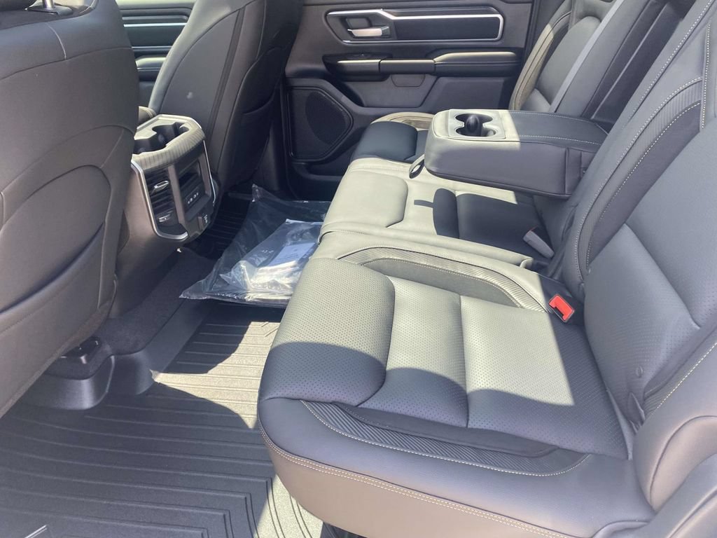New 2026 RAM 1500 Big Horn AWD/4WD image 10