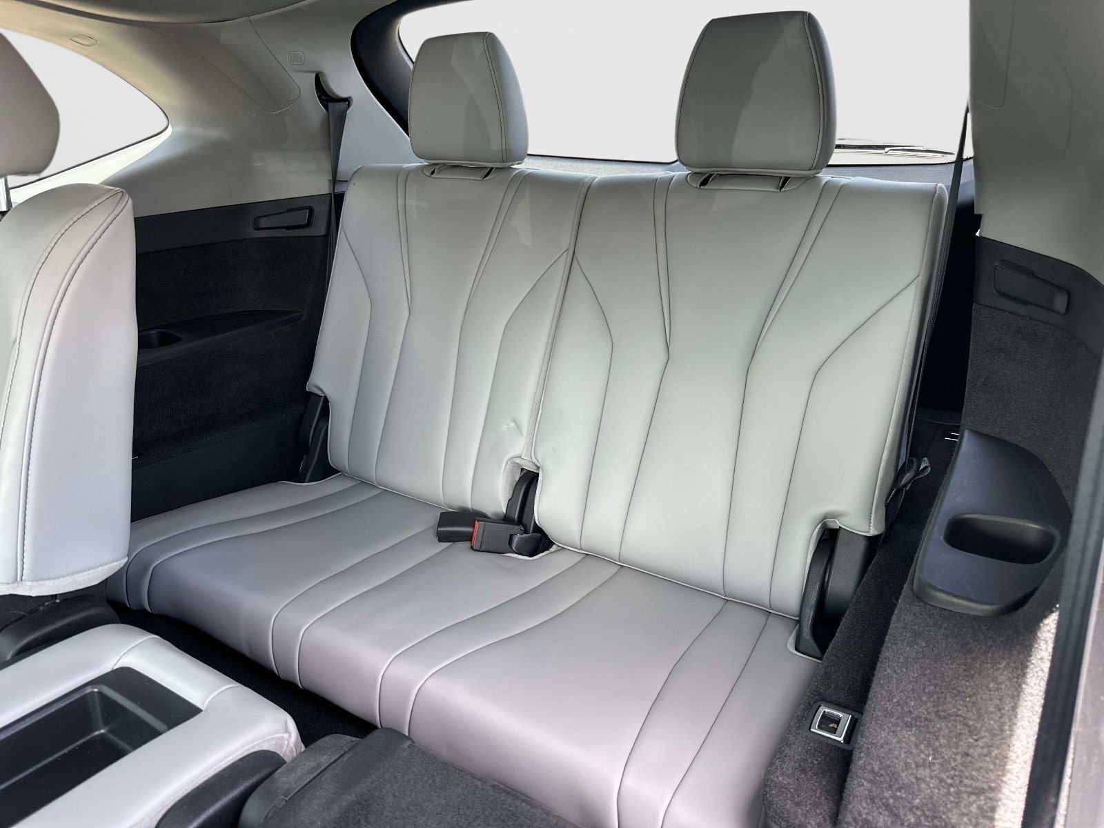 Certified 2023 Acura MDX w/ Technology Package AWD/4WD image 13