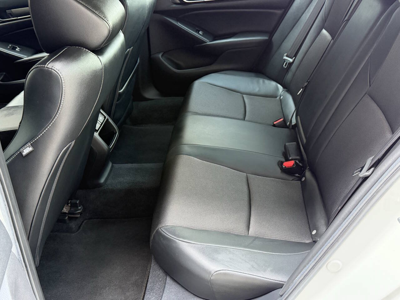 Used 2021 Honda Accord Sport image 16