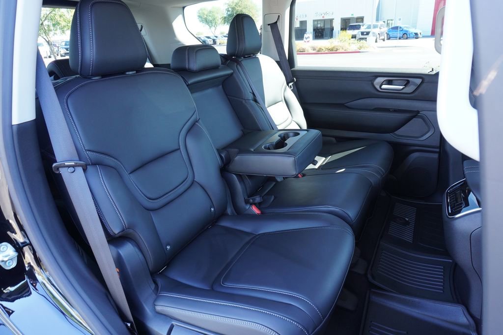 New 2026 Nissan Armada SV RWD image 9
