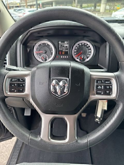 Used 2024 RAM 1500 Classic SLT AWD/4WD image 18