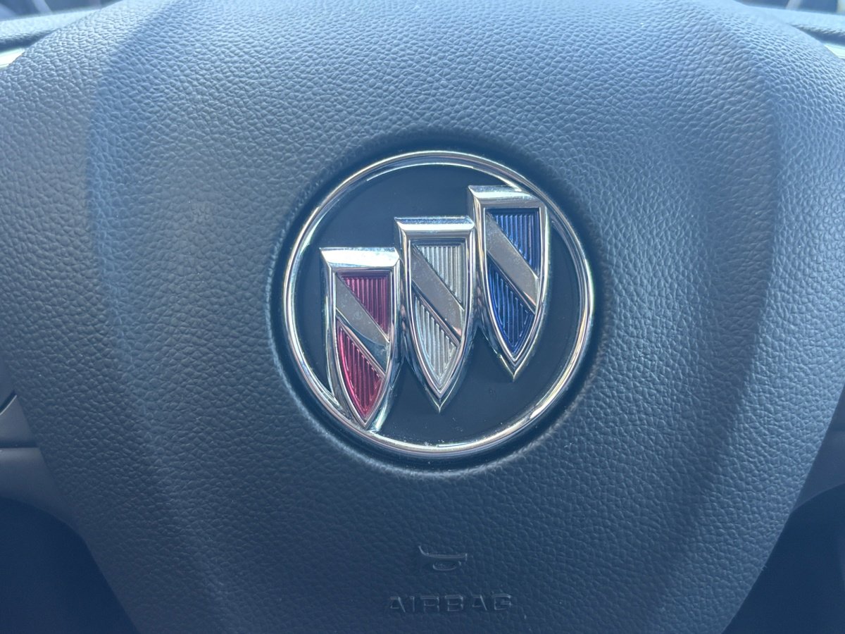 Used 2023 Buick Encore GX Select w/ Safety Package II AWD/4WD image 12