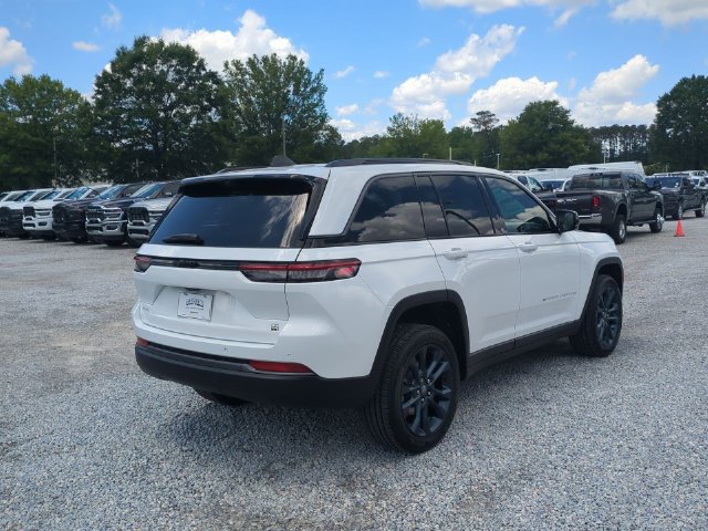 New 2026 Jeep Grand Cherokee Limited AWD/4WD image 5
