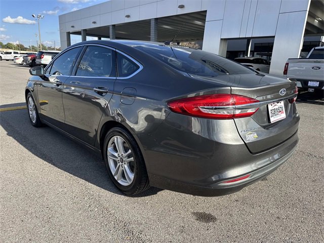 Used 2018 Ford Fusion SE image 7
