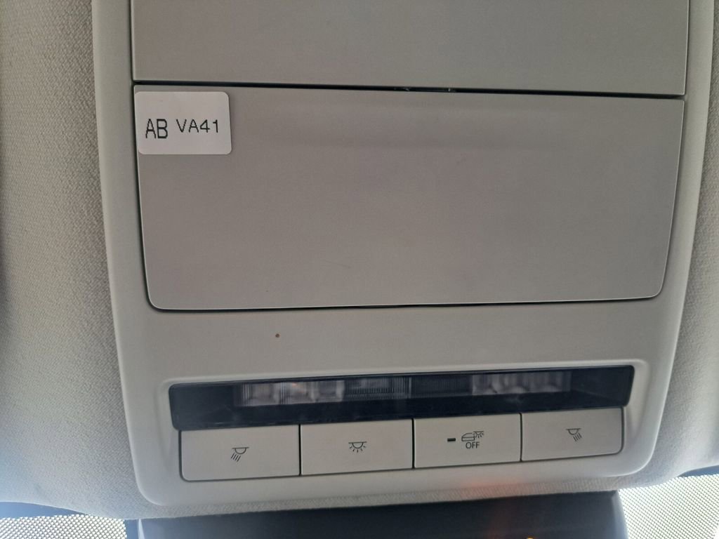 Used 2025 MAZDA CX-50 AWD 2.5 S w/ Preferred Package image 18