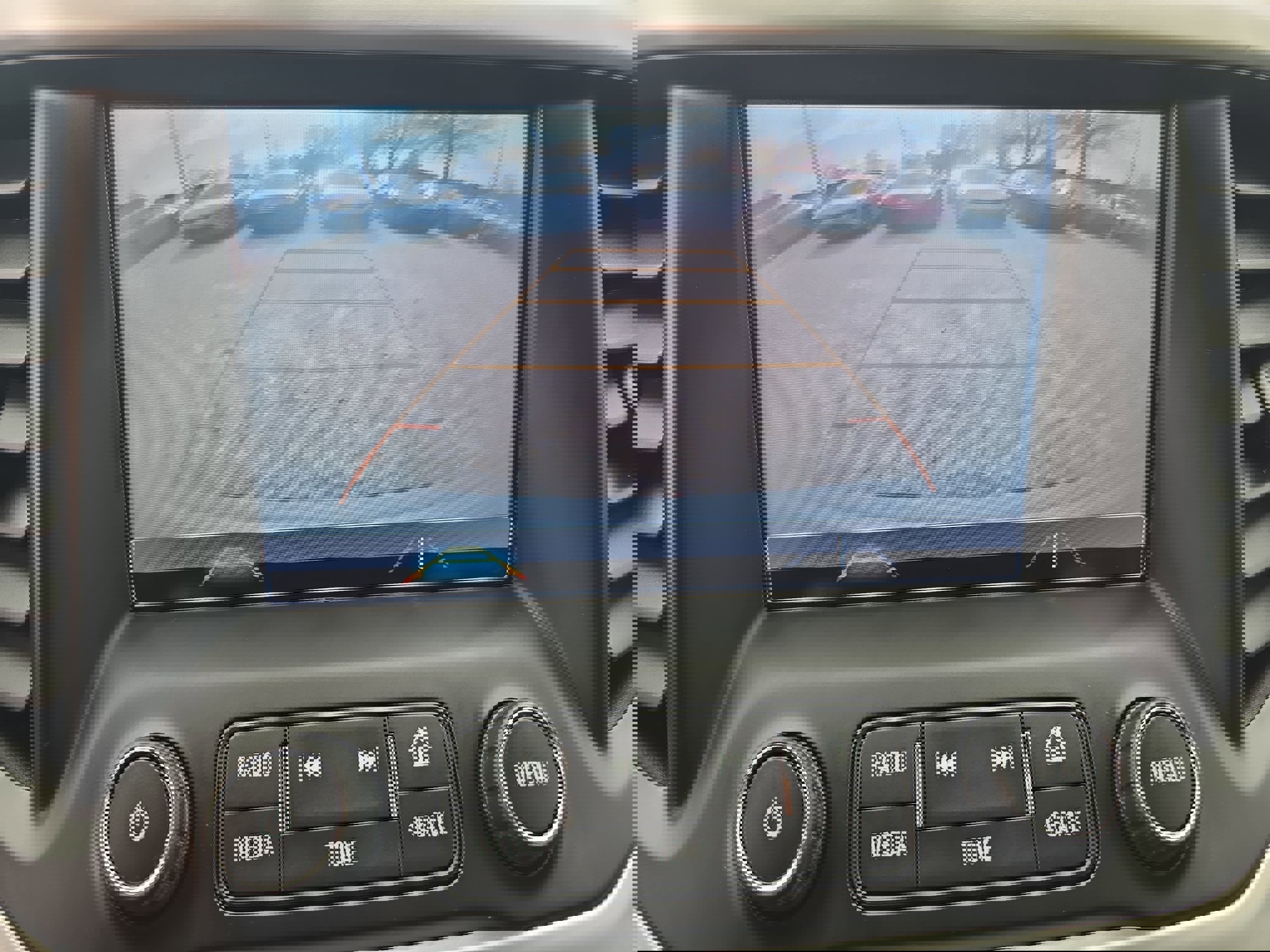 Used 2018 GMC Acadia SLT image 26