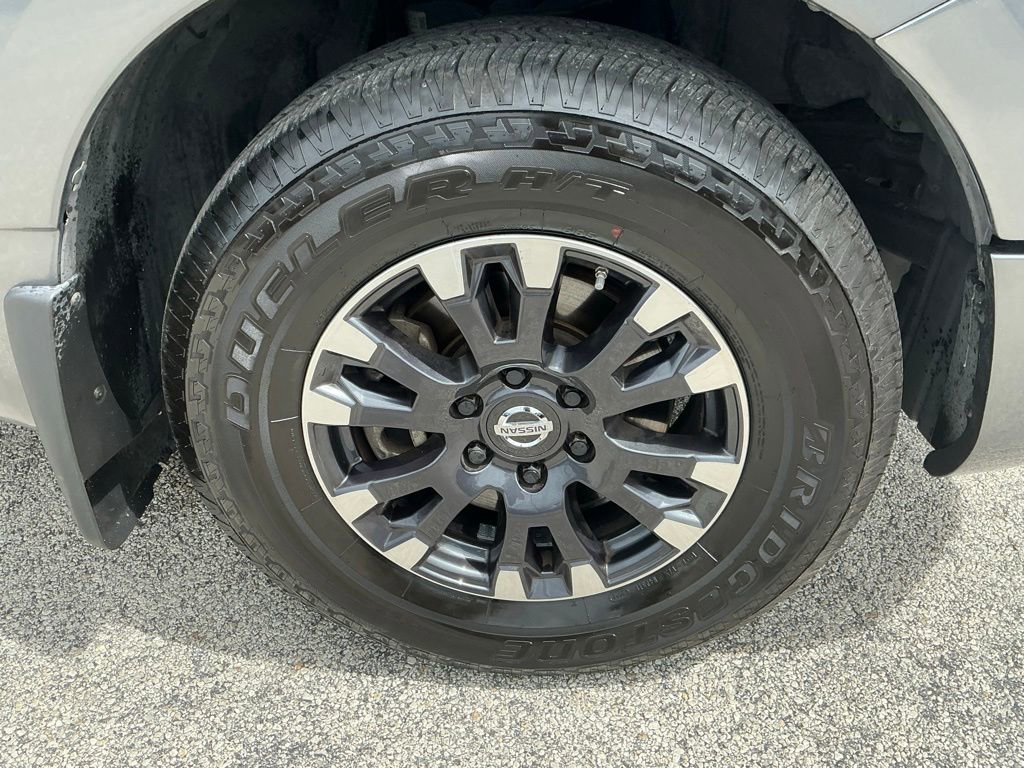 Used 2021 Nissan Titan SV w/ SV Convenience Package RWD image 22