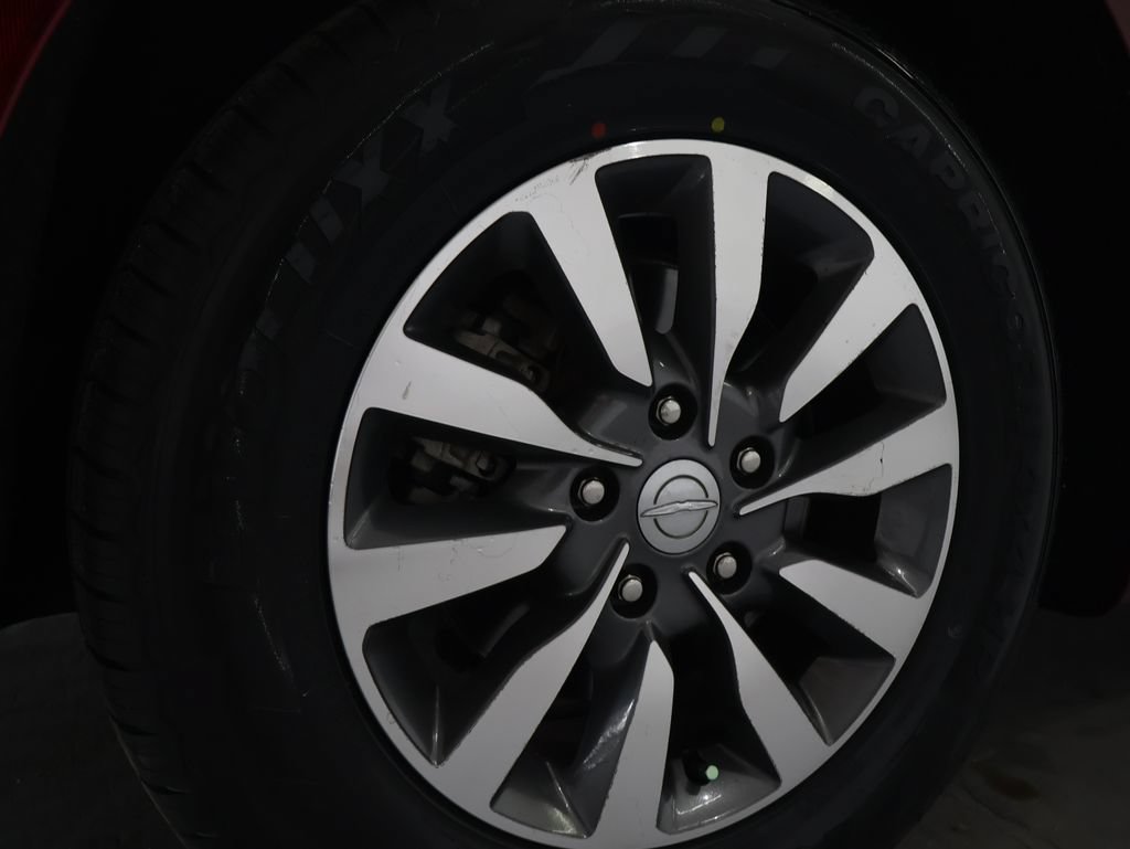 Used 2020 Chrysler Pacifica Touring-L Plus FWD image 36