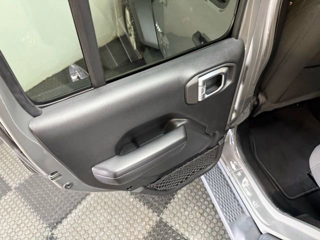 Used 2021 Jeep Wrangler Unlimited Sport S image 31