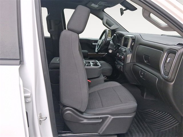 Used 2020 Chevrolet Silverado 1500 LT image 15