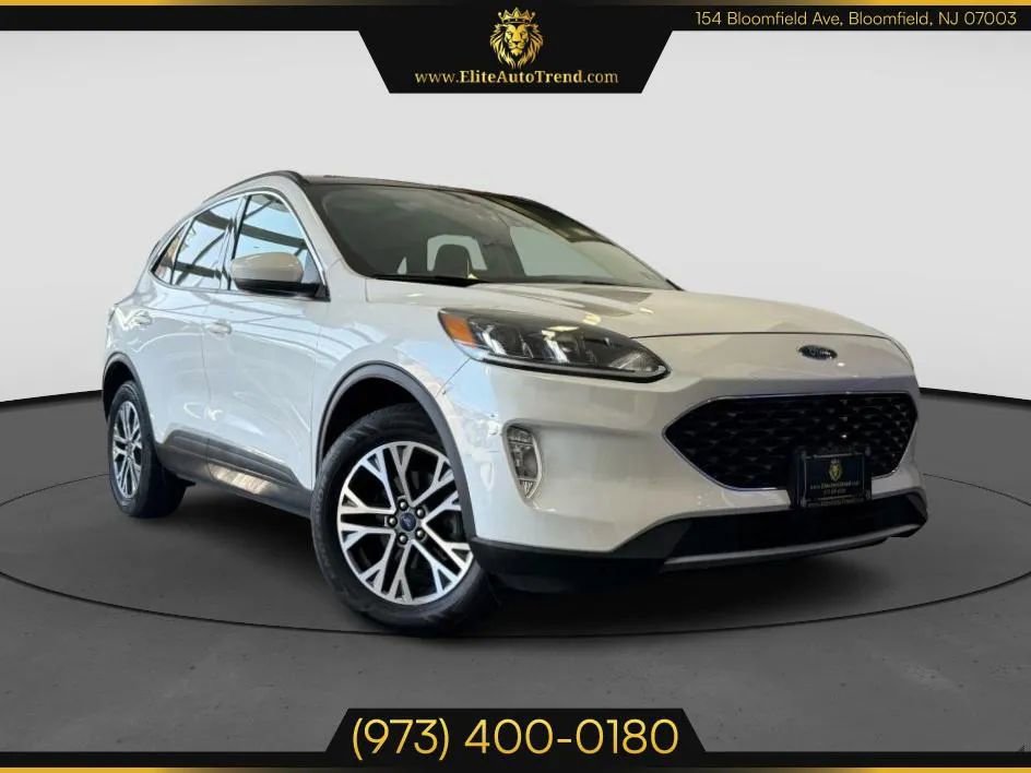 Used 2020 Ford Escape SEL image 1