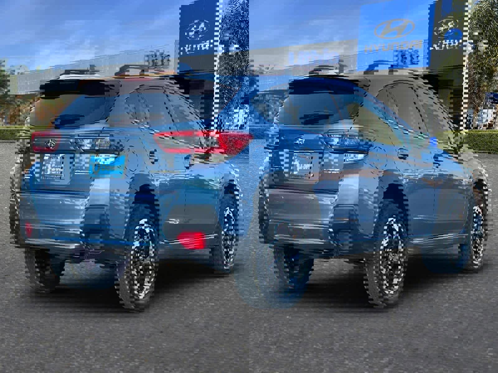 Used 2022 Subaru Crosstrek 2.5i Limited w/ Moonroof Package 2 image 2