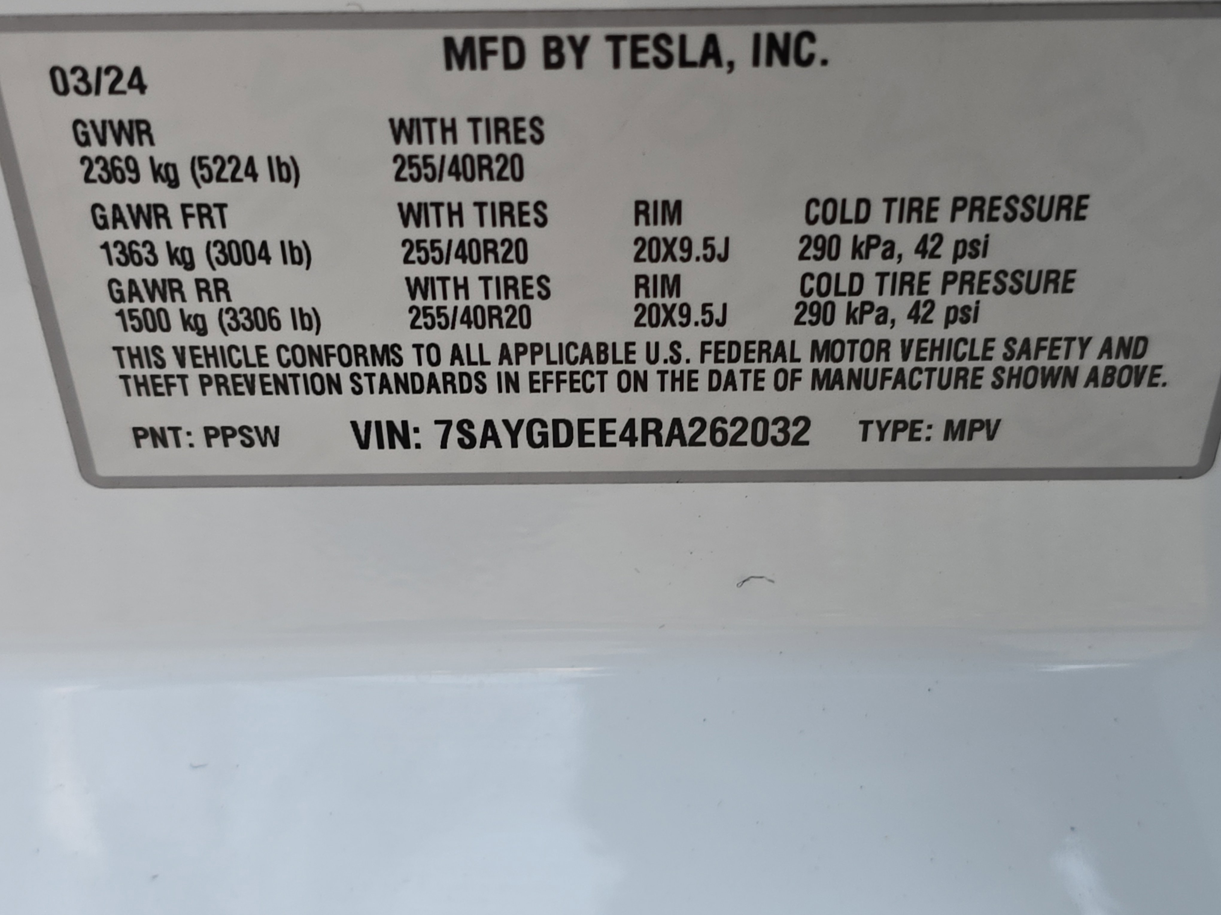Used 2024 Tesla Model Y Long Range image 34