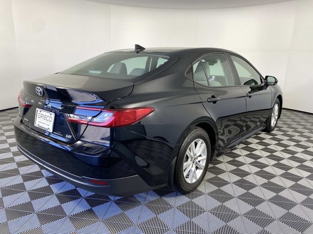 Used 2025 Toyota Camry LE FWD image 9