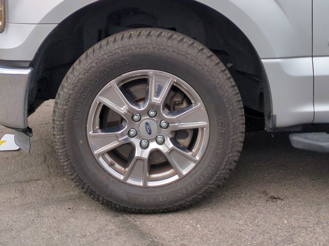 Used 2015 Ford F150 XLT w/ Equipment Group 302A Luxury image 13