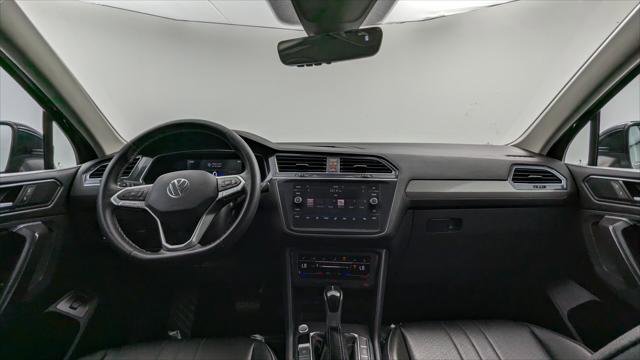 Used 2022 Volkswagen Tiguan SE image 26