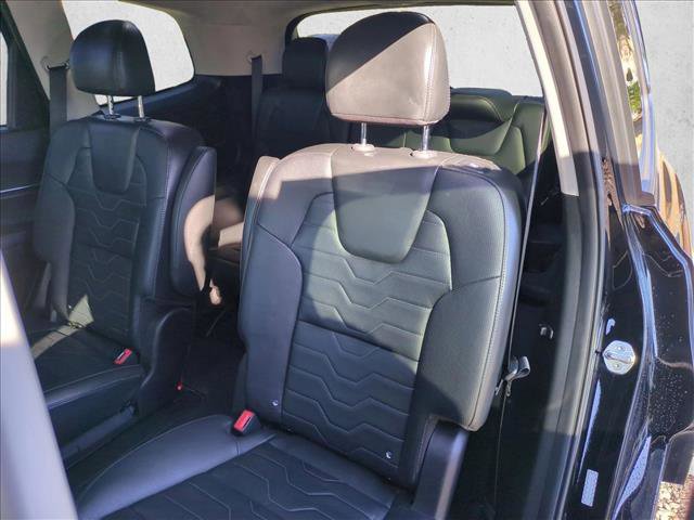 Used 2021 Kia Telluride SX w/ SX Prestige Package image 19