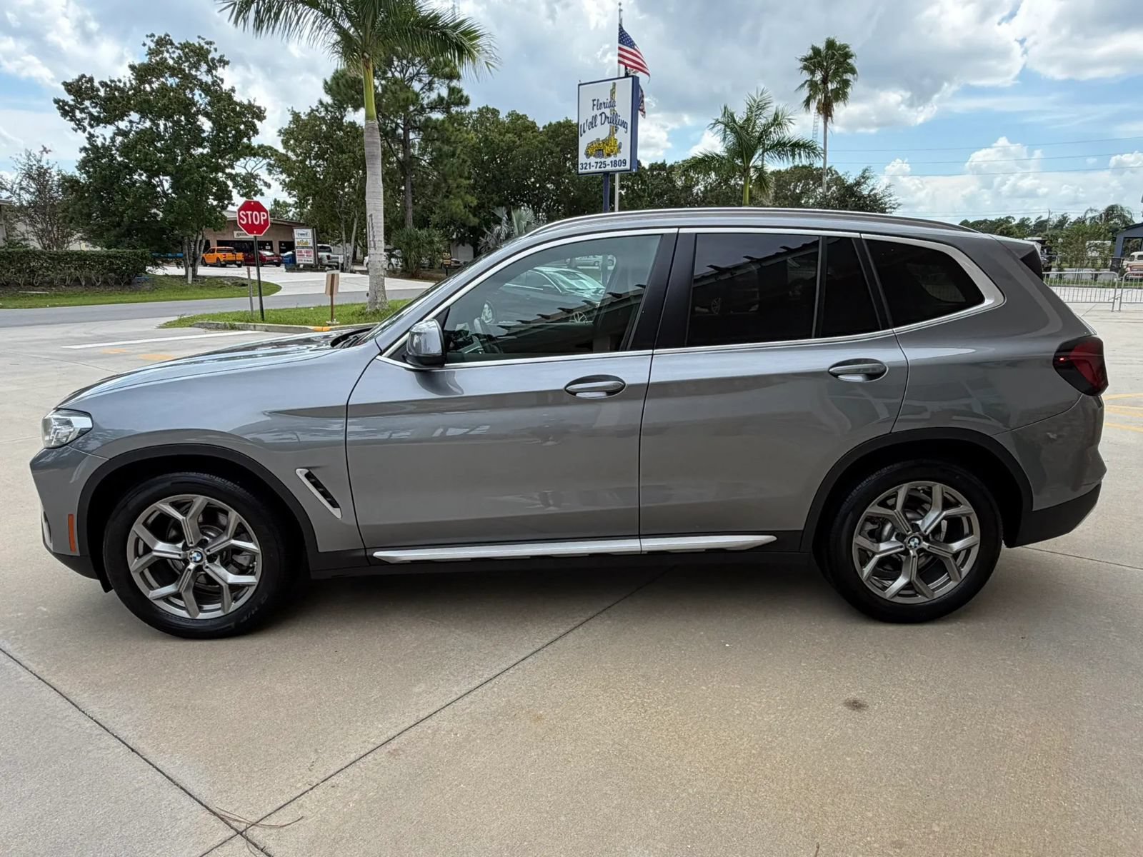 Used 2024 BMW X3 sDrive30i w/ Convenience Package RWD image 7