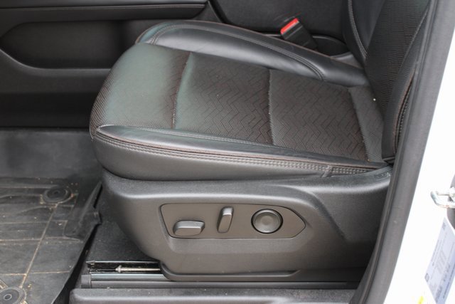 Used 2022 Chevrolet Tahoe High Country image 16