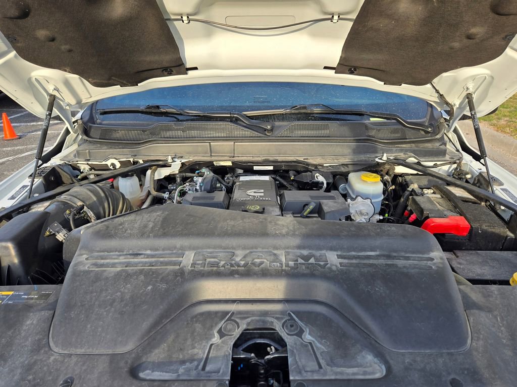 Used 2024 RAM 2500 Laramie w/ Night Edition image 35