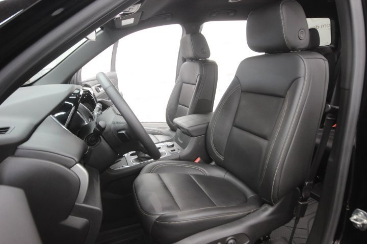 Used 2022 Chevrolet Traverse LT w/ LPO, Floor Liner Package image 10