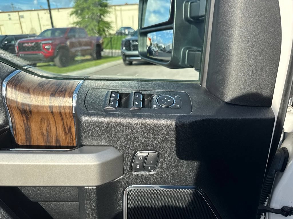 Used 2018 Ford F150 Lariat w/ Equipment Group 502A Luxury AWD/4WD image 10