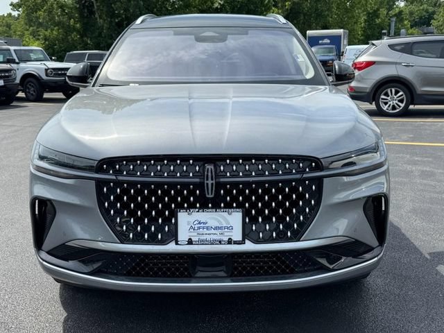 Used 2024 Lincoln Nautilus Reserve AWD/4WD image 8