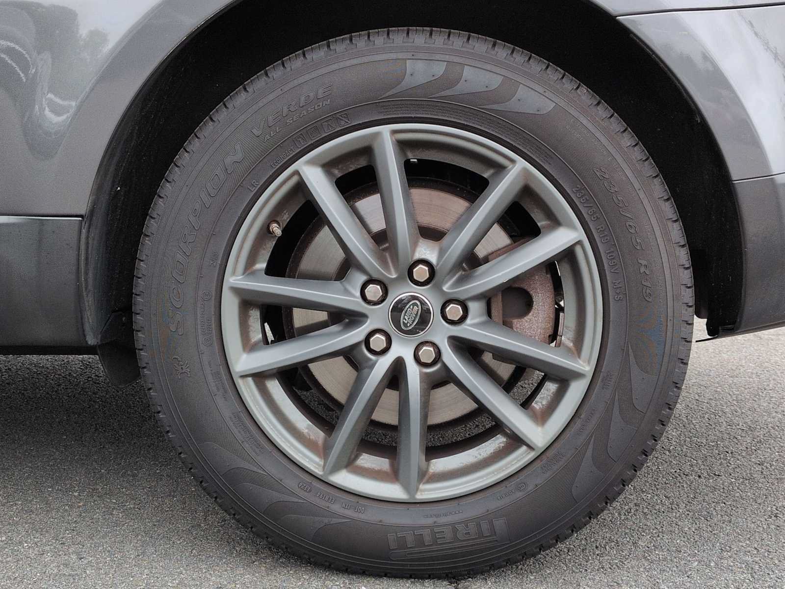 Used 2016 Land Rover Range Rover Sport SE AWD/4WD image 14