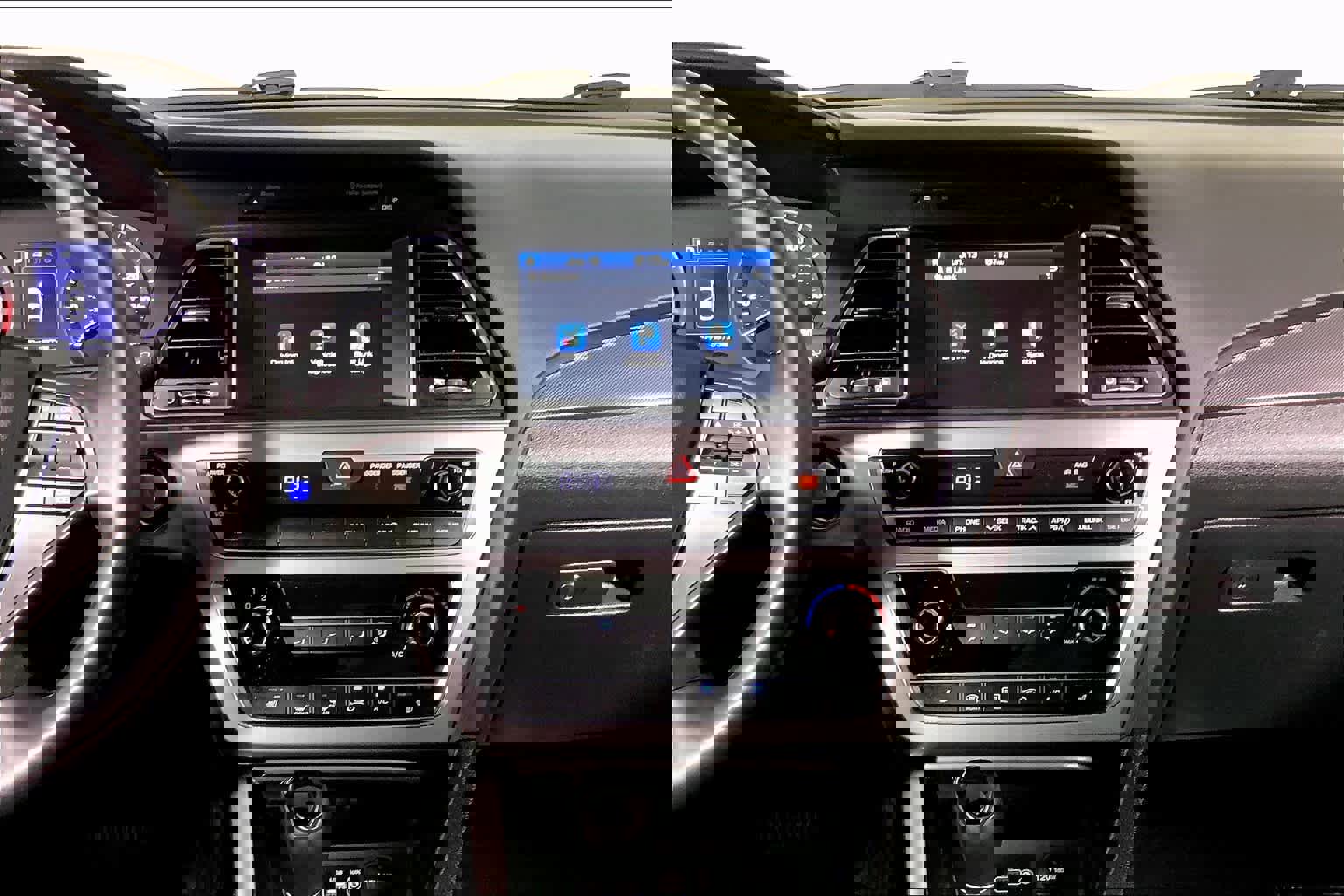 Used 2017 Hyundai Sonata Sport w/ Value Edition Package 02 image 7