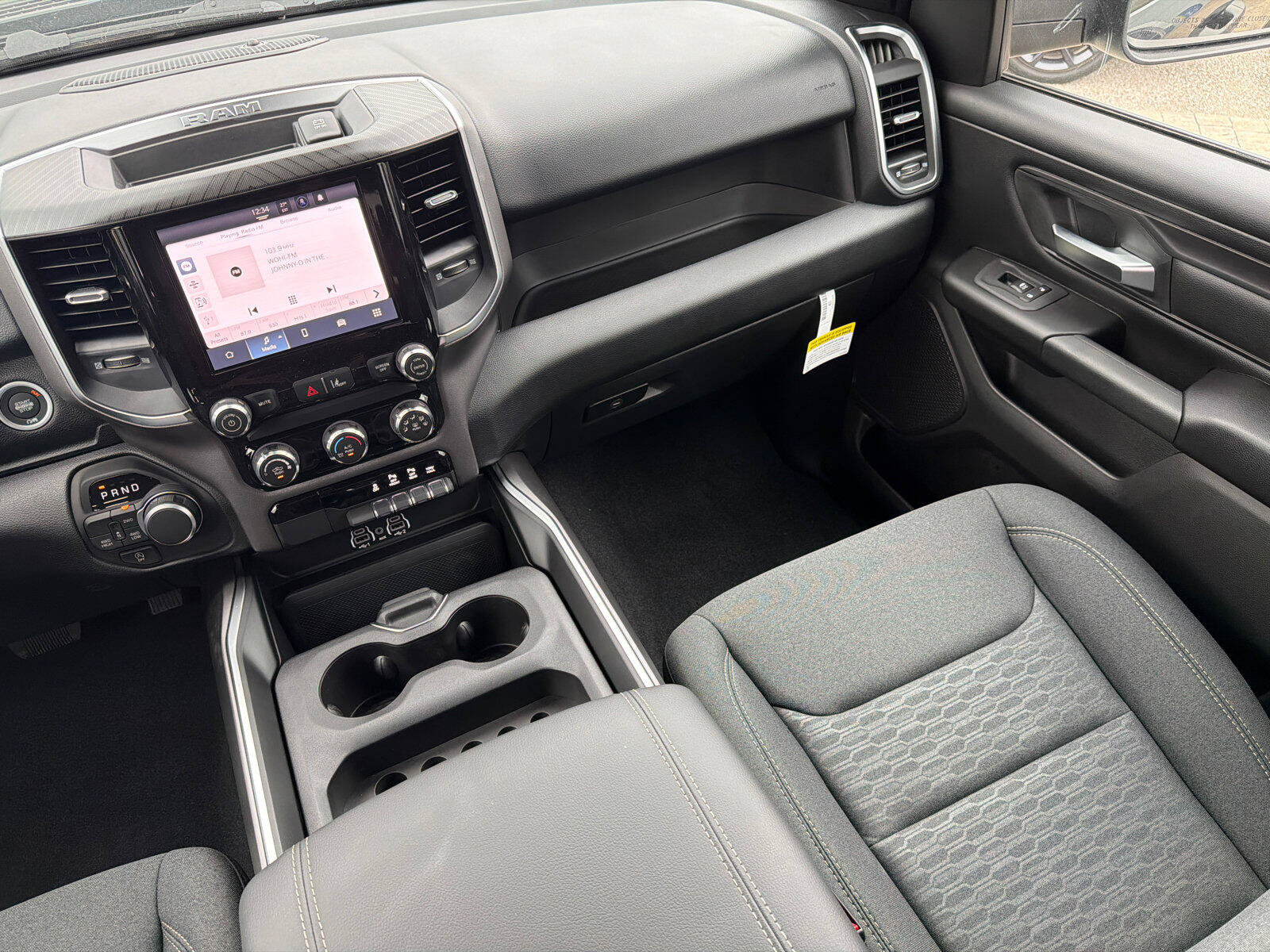 New 2026 RAM 1500 Express AWD/4WD image 21