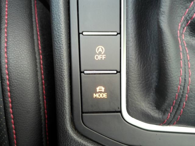 Used 2025 Volkswagen Jetta GLI Autobahn FWD image 45