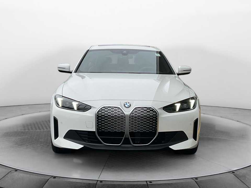 New 2026 BMW i4 xDrive40i w/ Premium Package image 2