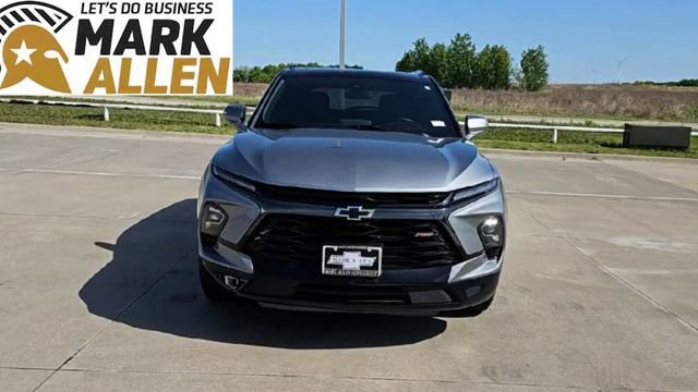 Used 2024 Chevrolet Blazer RS w/ LPO, Sport Package FWD image 3