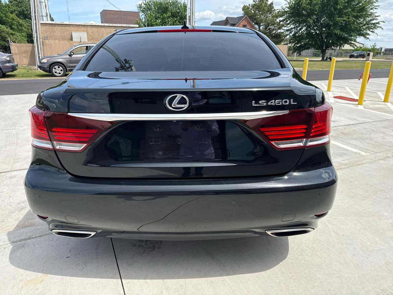 Used 2013 Lexus LS 460 L w/ Preferred Accessory Package RWD image 12