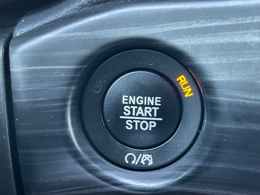 Used 2021 Jeep Grand Cherokee Freedom Edition AWD/4WD image 54