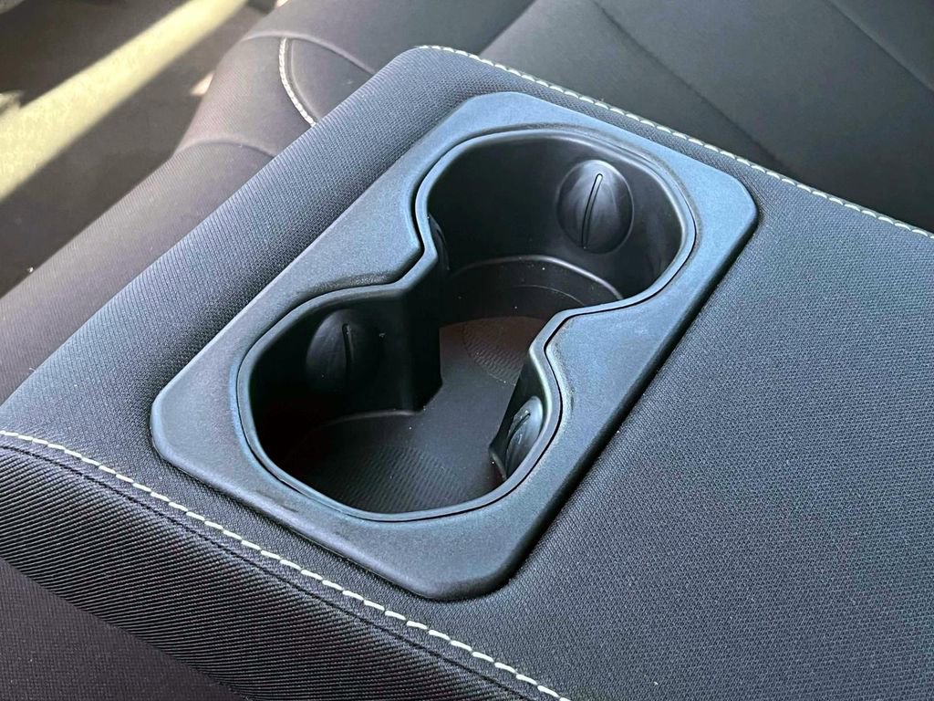 Certified 2023 Jeep Grand Cherokee Laredo image 15