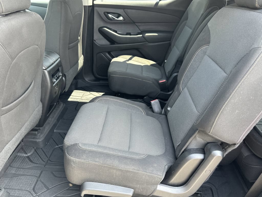 Used 2019 Chevrolet Traverse LT AWD/4WD image 15